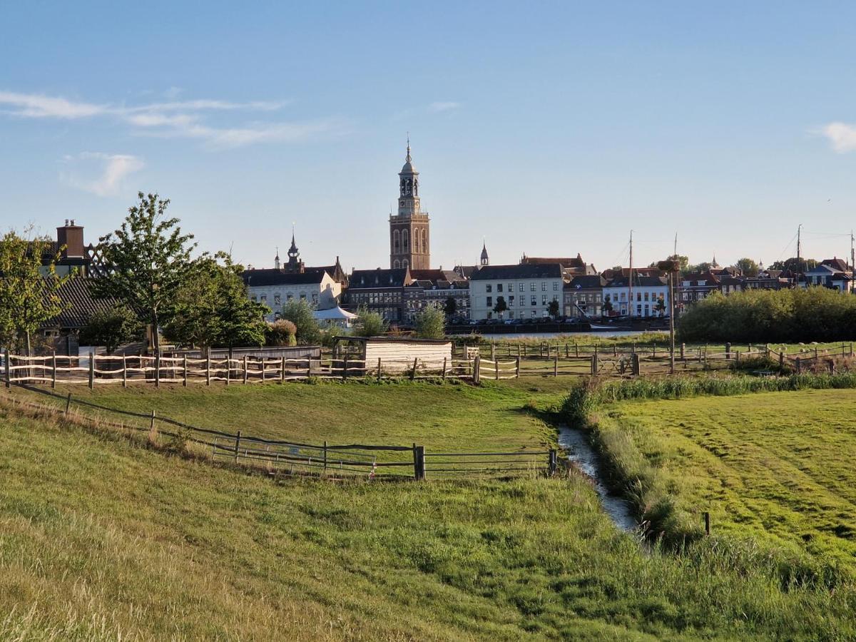'T Hanzehuys Kampen Buitenkant foto