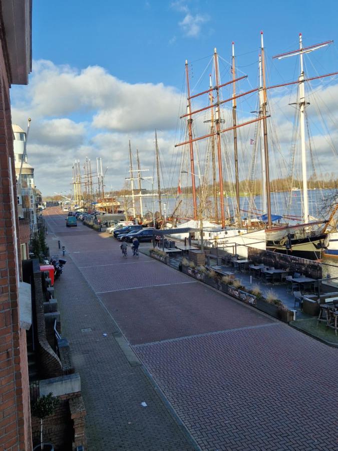 'T Hanzehuys Kampen Buitenkant foto