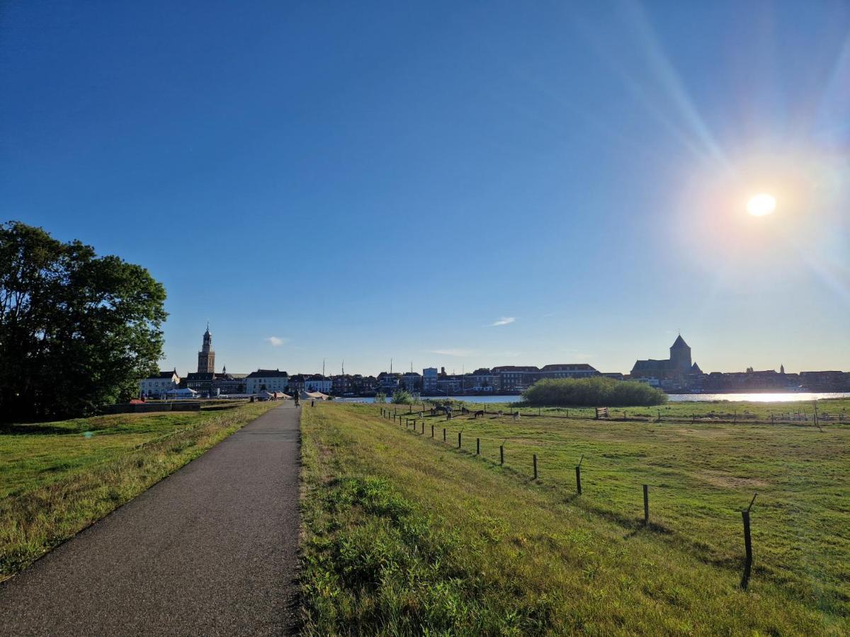 'T Hanzehuys Kampen Buitenkant foto
