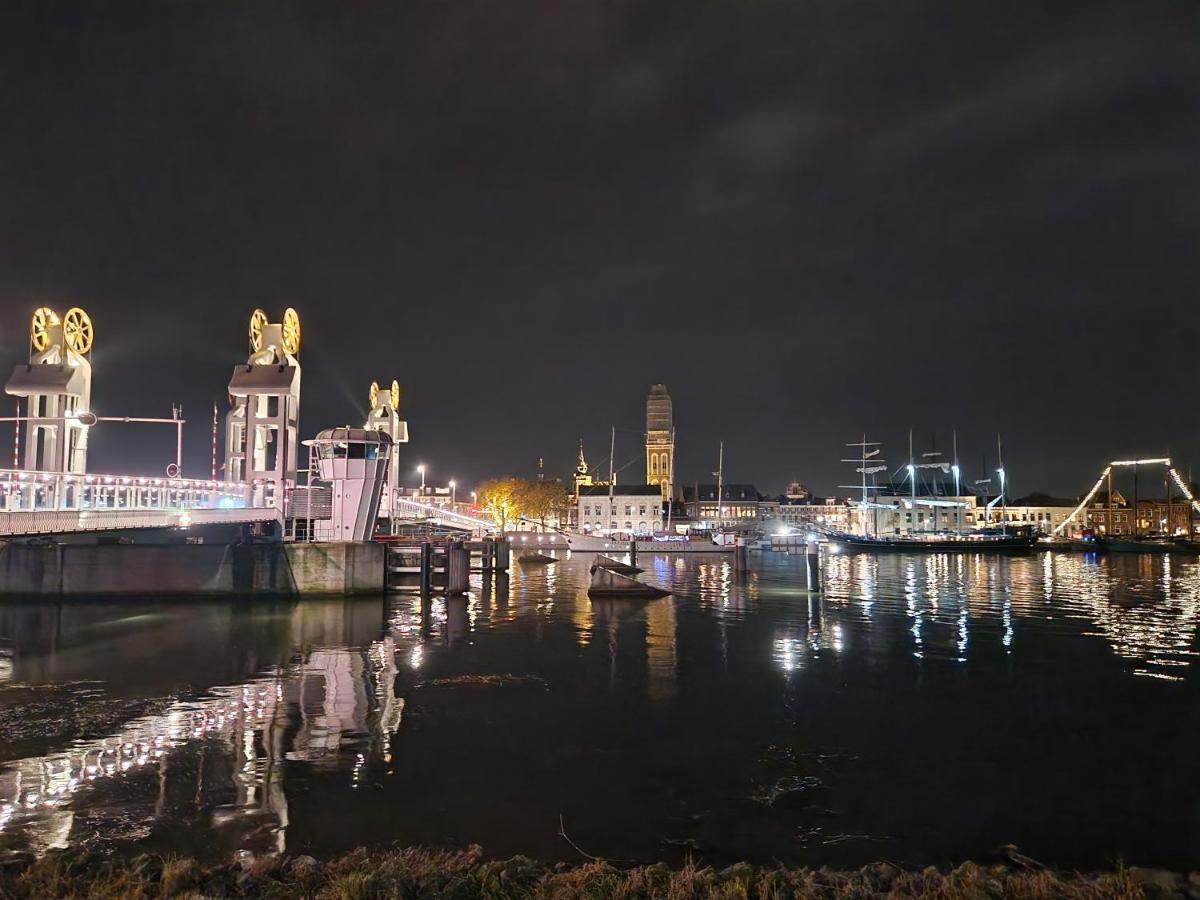 'T Hanzehuys Kampen Buitenkant foto