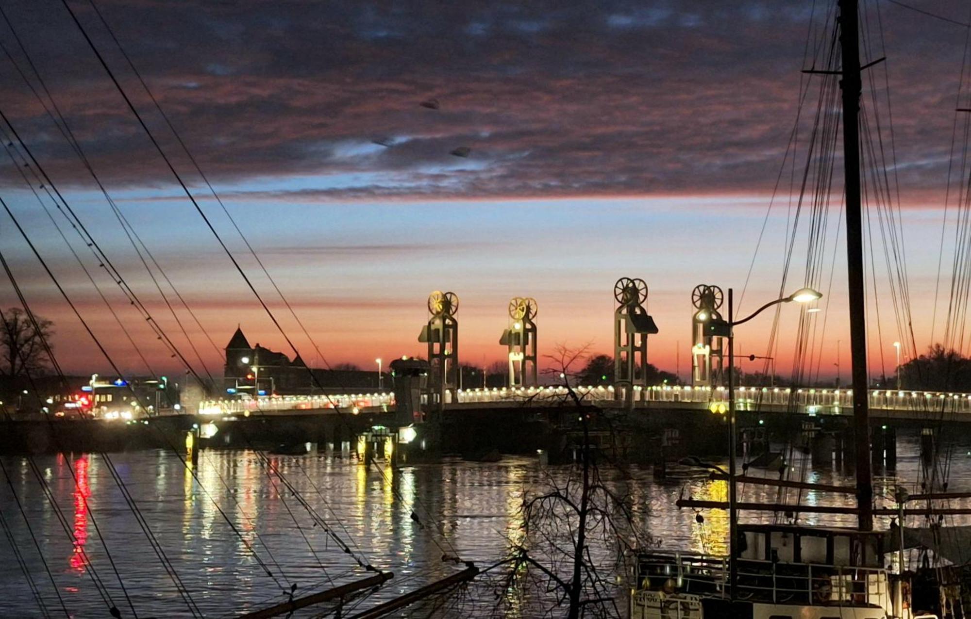 'T Hanzehuys Kampen Buitenkant foto