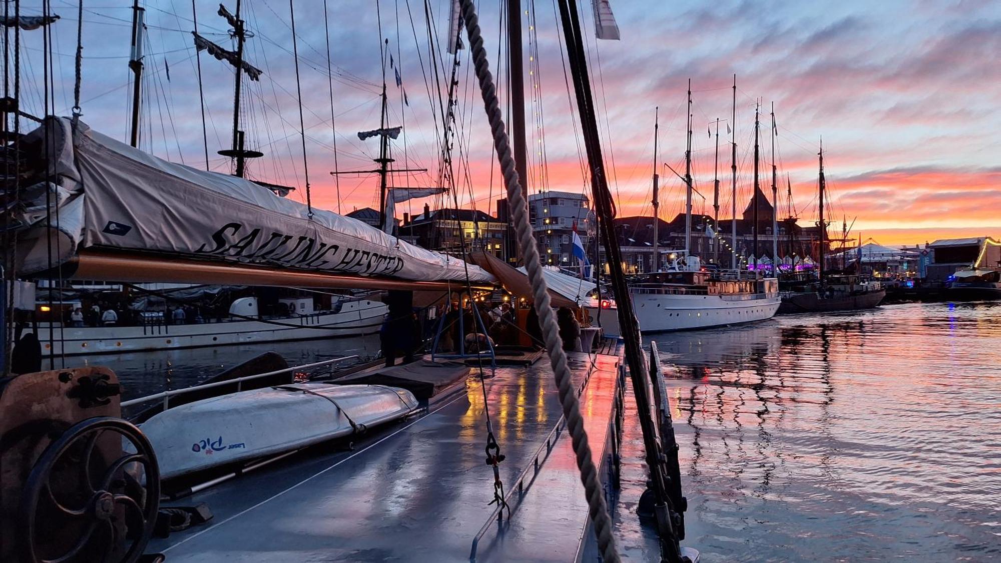 'T Hanzehuys Kampen Buitenkant foto